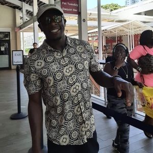 Short sleeve button up stylish mens top